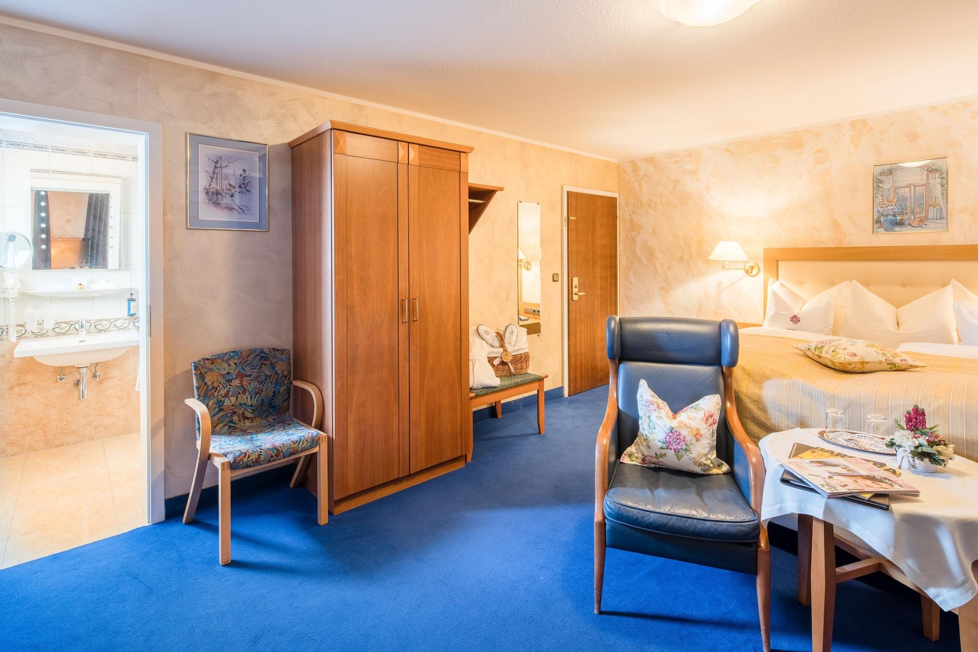 Hotel Krone Igelsberg Фройденштадт Экстерьер фото